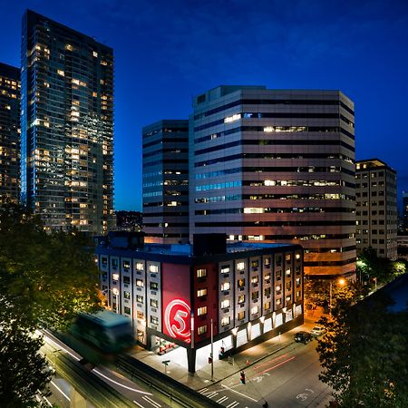 Staypineapple, Hotel Five, Downtown Seattle Exterior photo