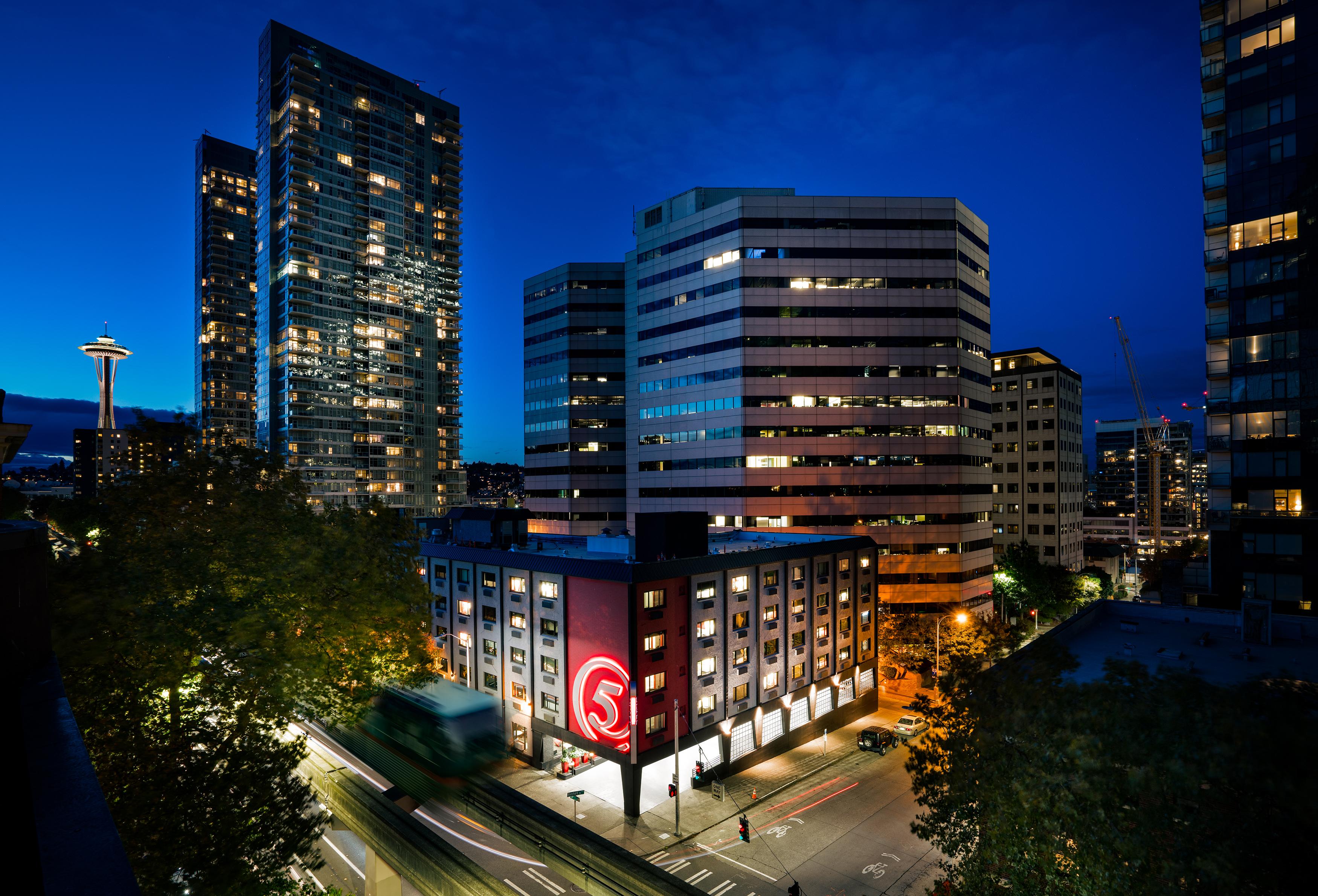 Staypineapple, Hotel Five, Downtown Seattle Exterior photo